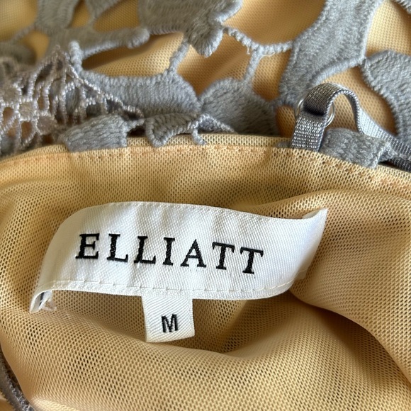 Elliatt Tingle Floral Crochet Lace Overlay Midi Dress Lilac Grey Purple Nude M - Picture 14 of 16